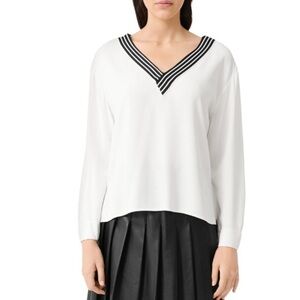 Maje Lorni Crepe V Neck Top In Ecru
